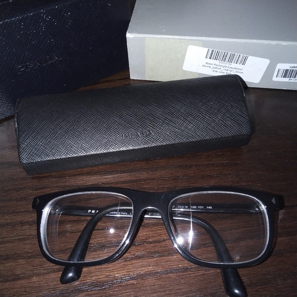 Authentic Prada glasses, design WI-PR_03RVF_1AB101 - Picture 1 of 4